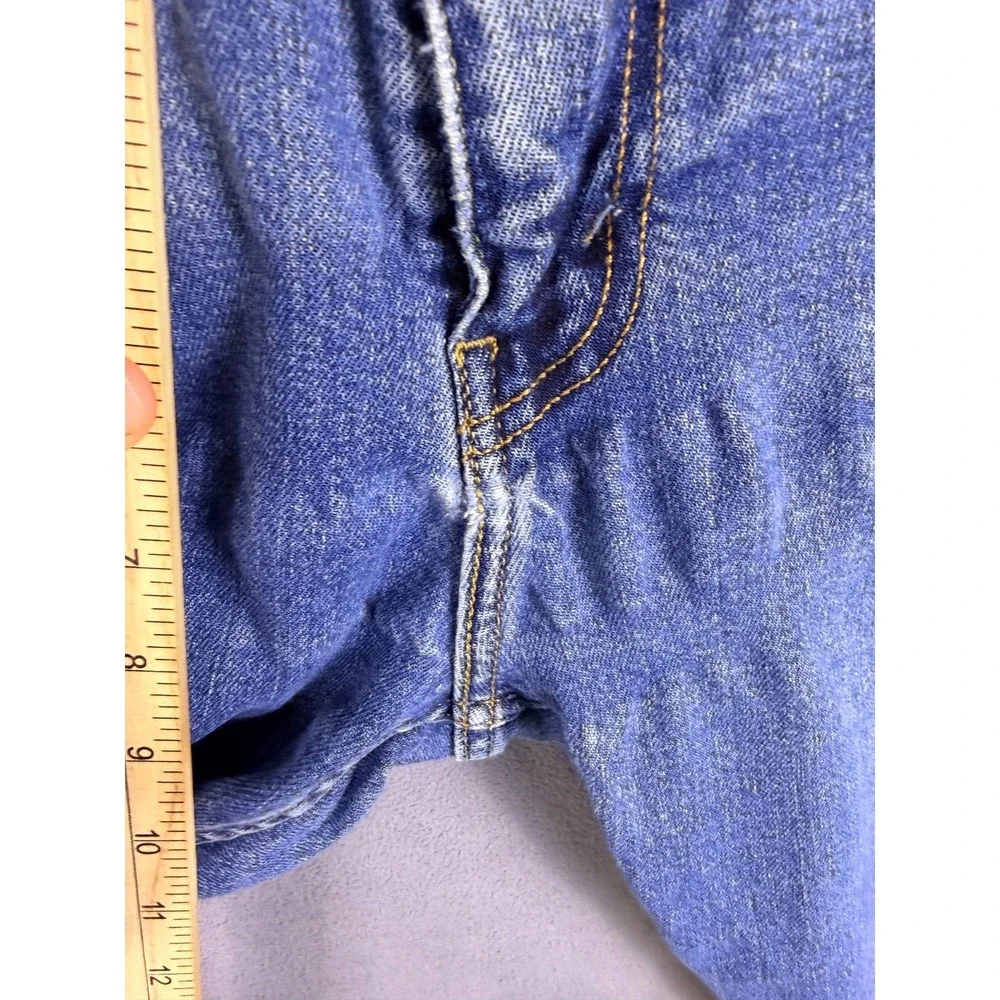 Levis some wear
